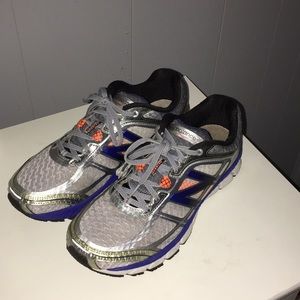 New Balance sneakers